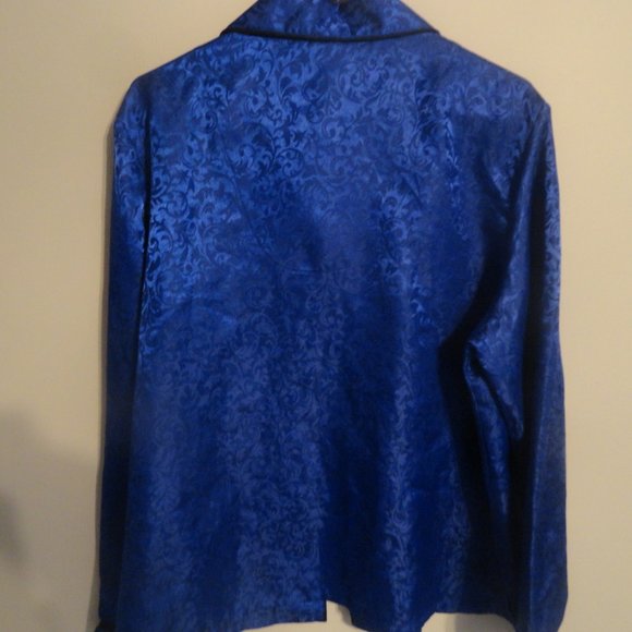 Secret Treasures Silky Soft Night Shirt Size XL - Picture 2 of 4